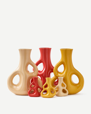 vase three ears yellow M, Coral red, medium