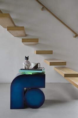 Kombo Side Table