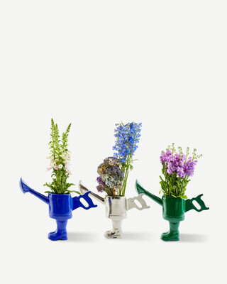 walking watering object dark green, Dark blue, medium
