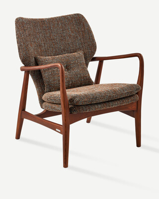 Speckled Peggy Chair