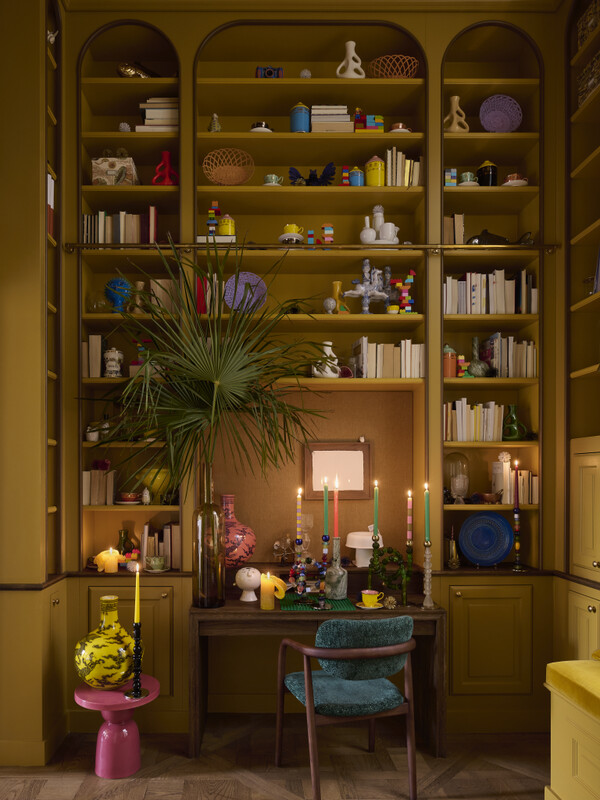 side table pawn grey, light pink, pdp