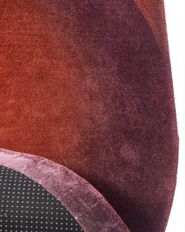 carpet optical oval green, Rust red, large